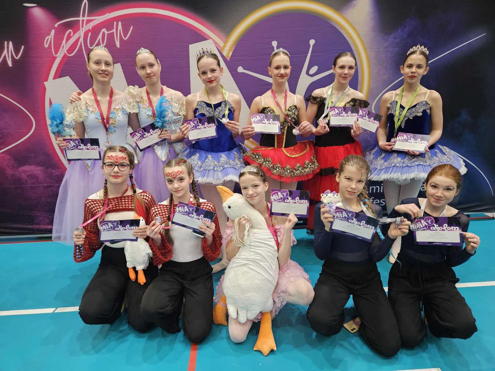 Směr finále Praha! Naše tanečnice uspěly na Mia Festivalu v Ostravě